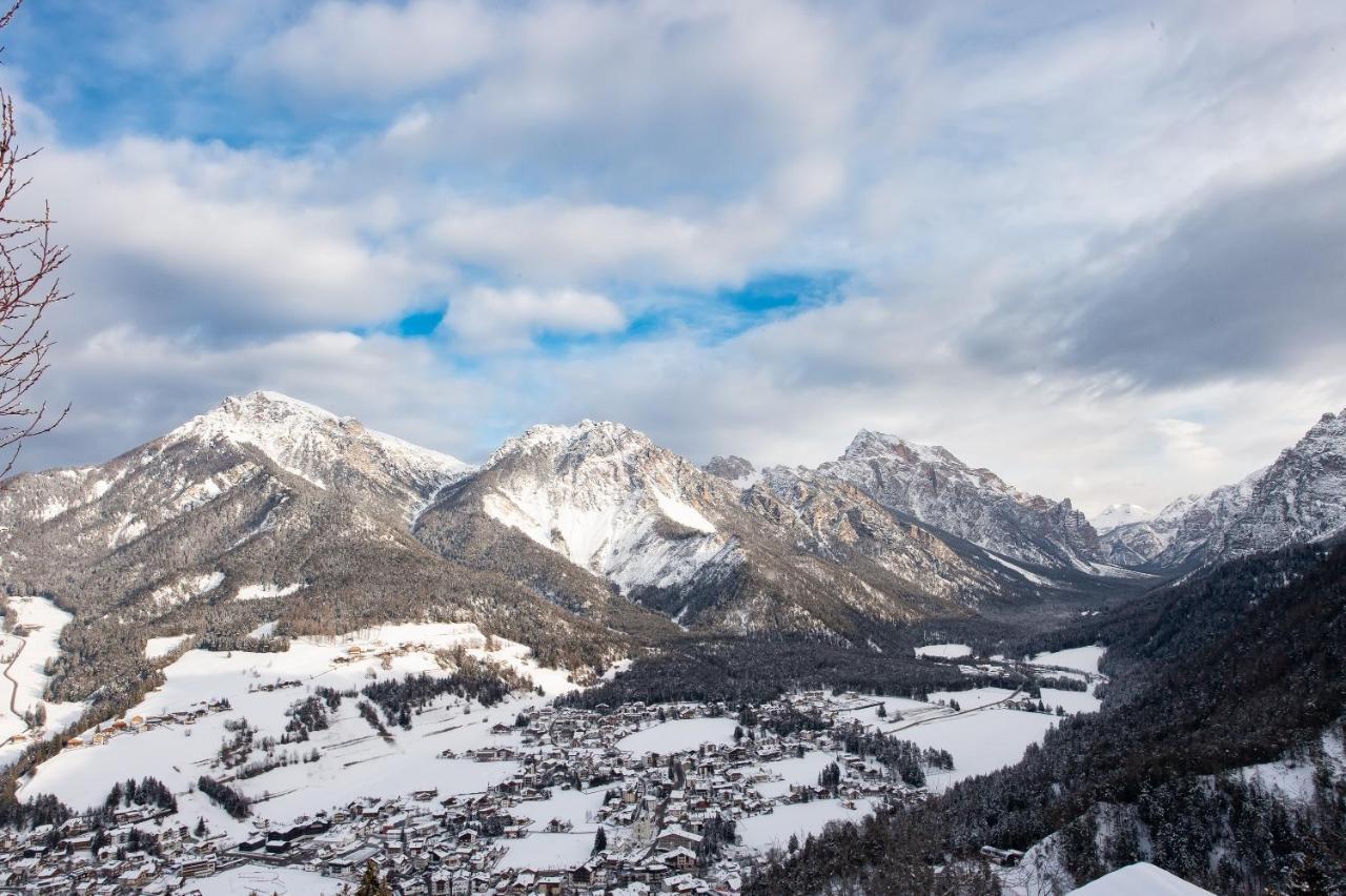 Les Ciases Chalets Dolomites Apt 5 San Vigilio Di Marebbe Bagian luar foto