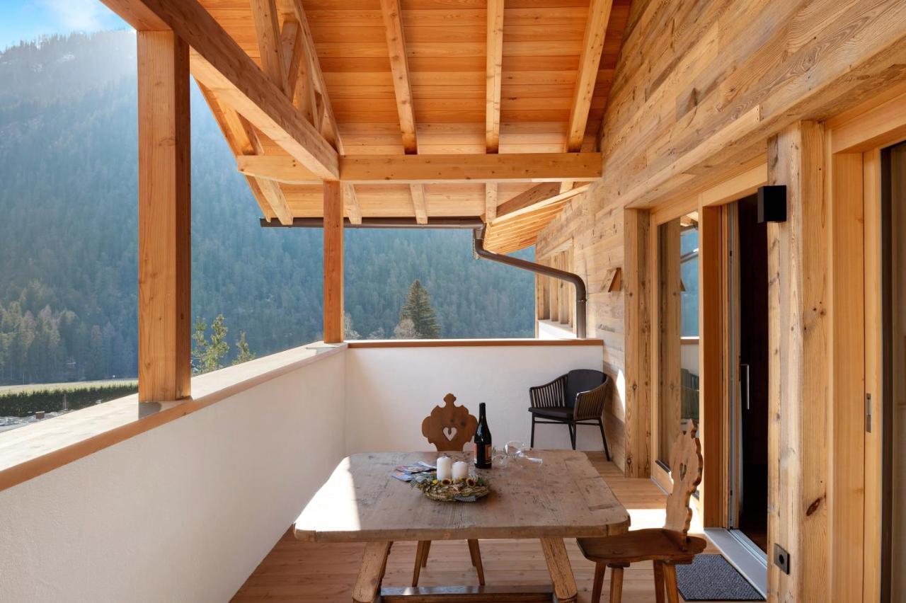 Les Ciases Chalets Dolomites Apt 5 San Vigilio Di Marebbe Bagian luar foto