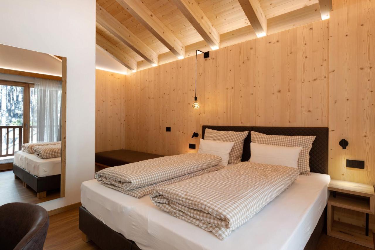 Les Ciases Chalets Dolomites Apt 5 San Vigilio Di Marebbe Bagian luar foto