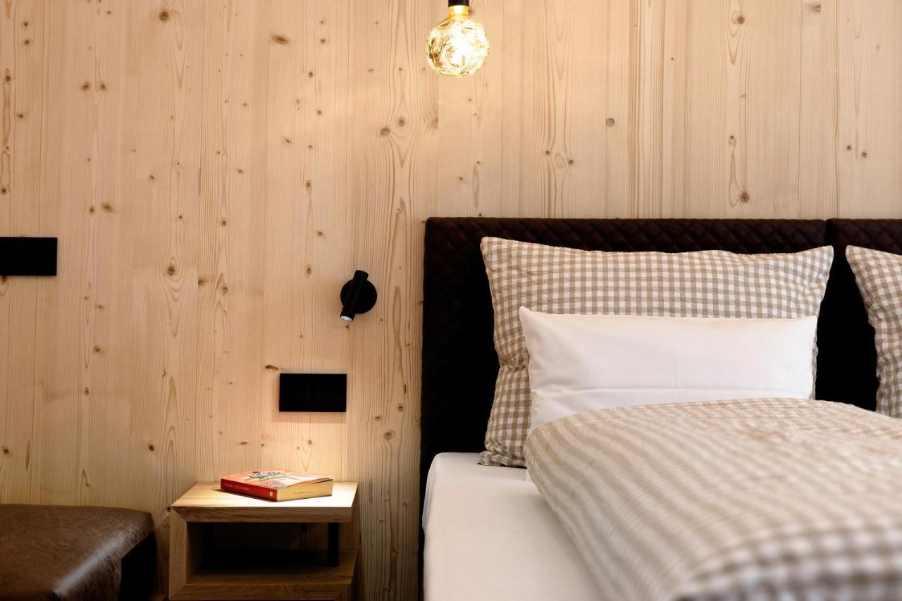 Les Ciases Chalets Dolomites Apt 5 San Vigilio Di Marebbe Bagian luar foto