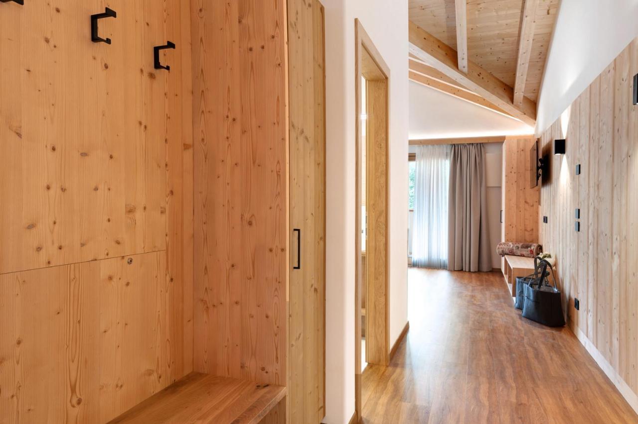 Les Ciases Chalets Dolomites Apt 5 San Vigilio Di Marebbe Bagian luar foto
